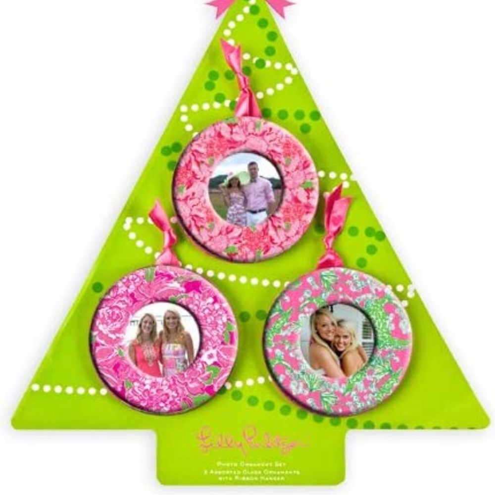 Lilly Pulitzer ornament photo set